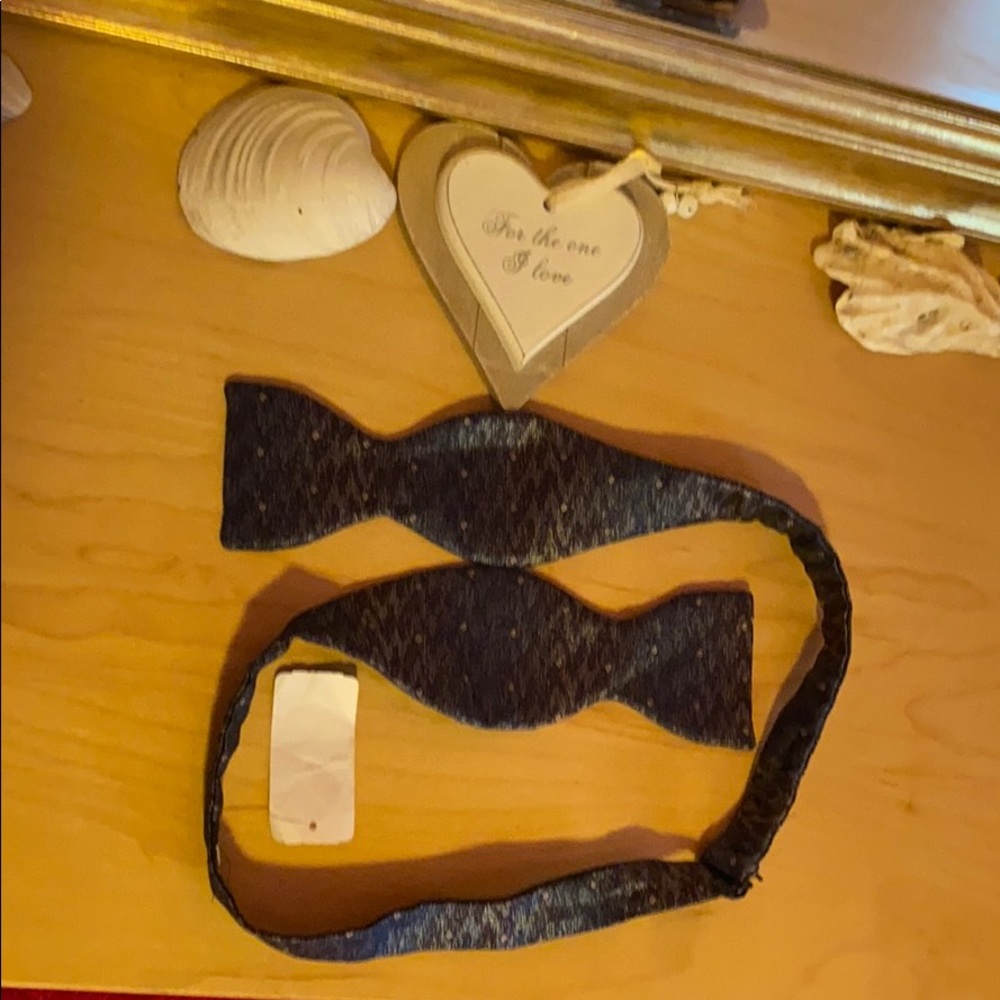 NWT Silk Adjustable Bow Tie